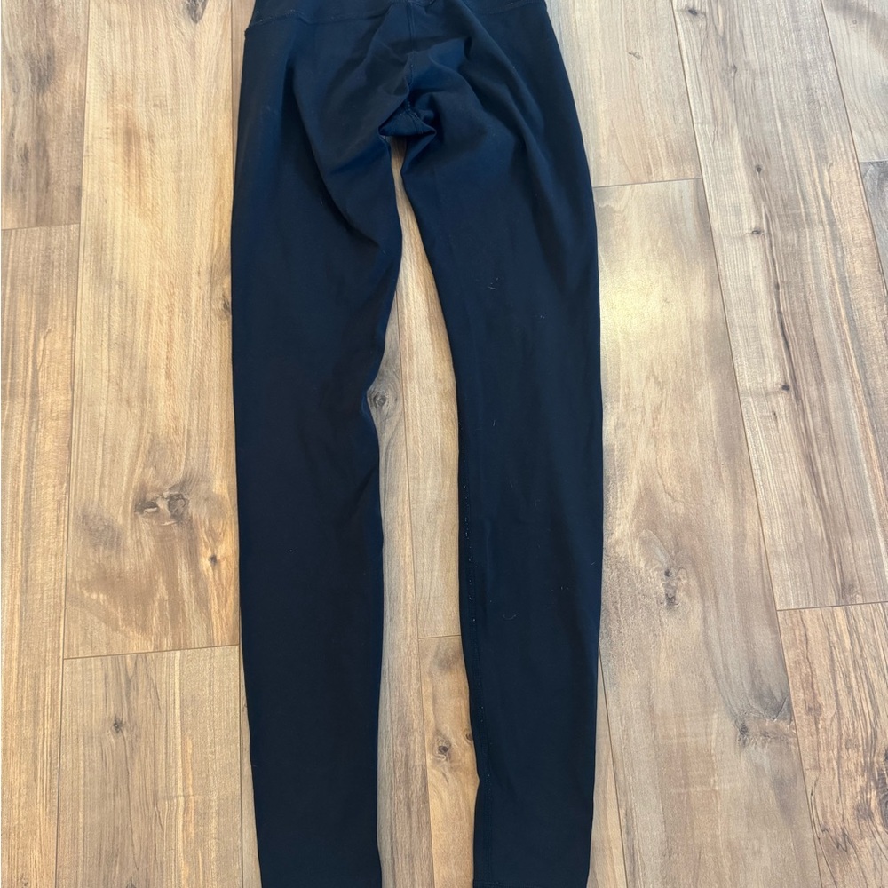 Lululemon Wunder Train Leggings - Picture 2 of 3